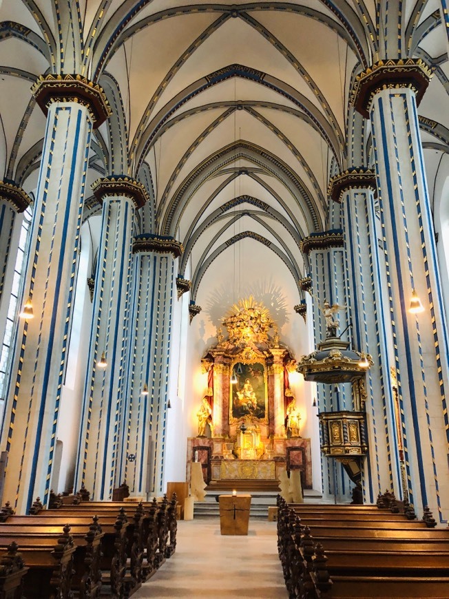 Lugar Stiftung Namen-Jesu-Kirche