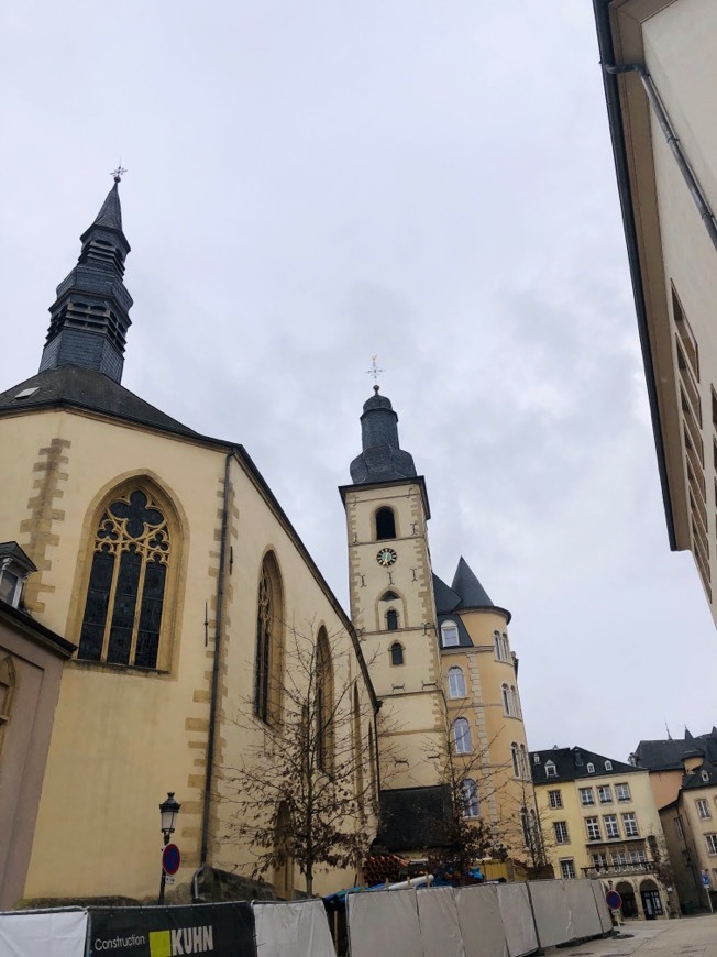 Places Saint Michael's Church