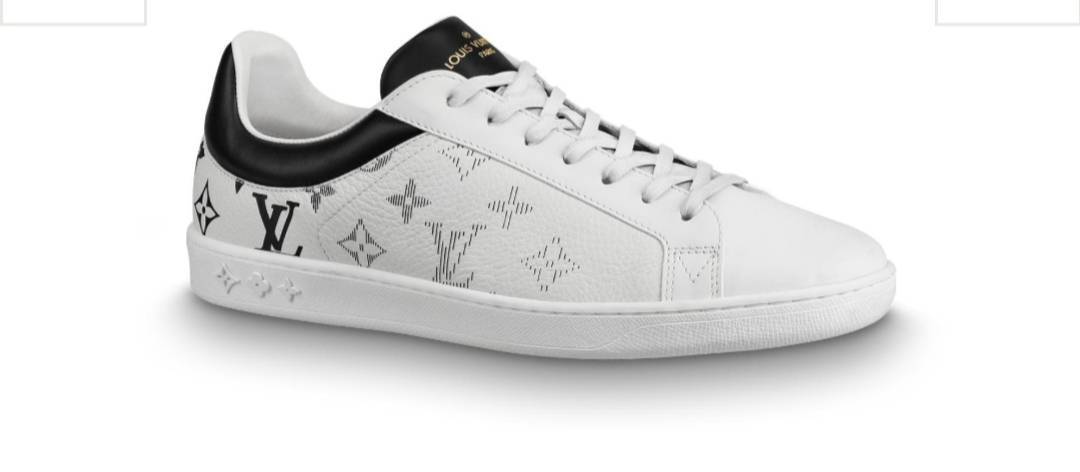 Product Louis Vuitton Sneakers 