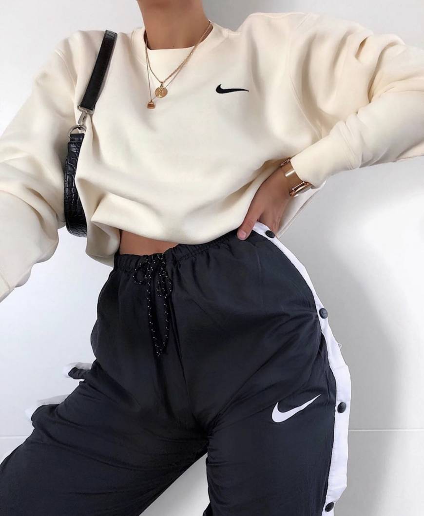 Social Nike outfit