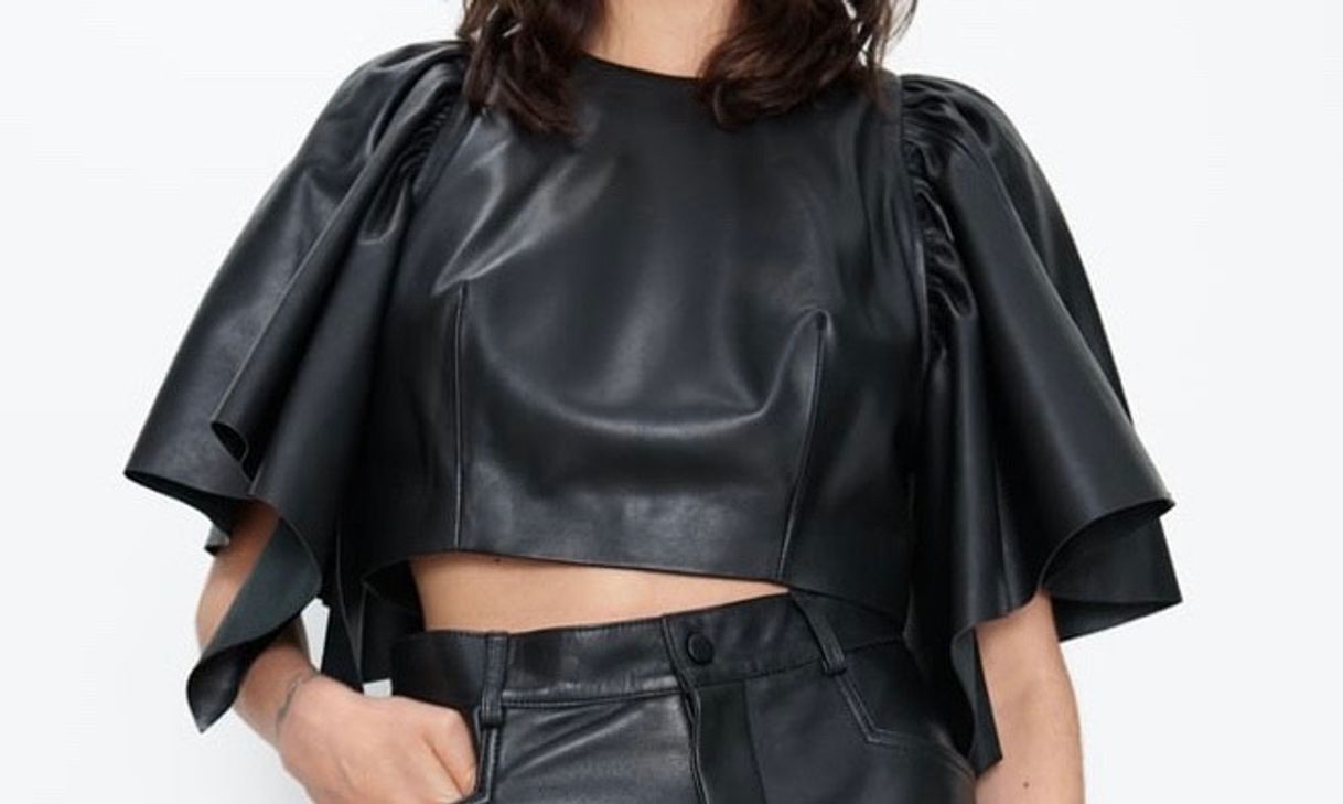 Moda Oversized mangas em preto