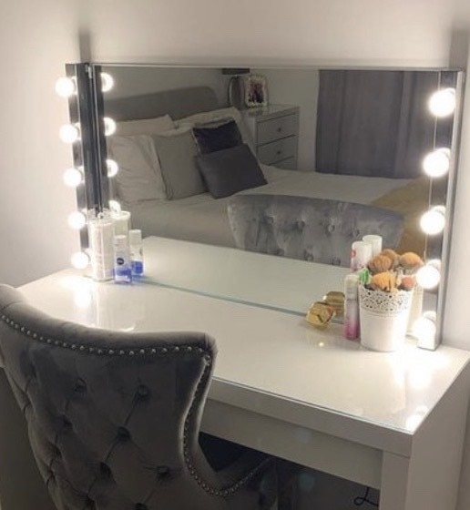 Fashion Mirror with LEDS