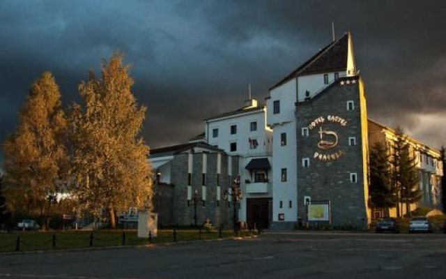 Lugar Hotel Castel Dracula