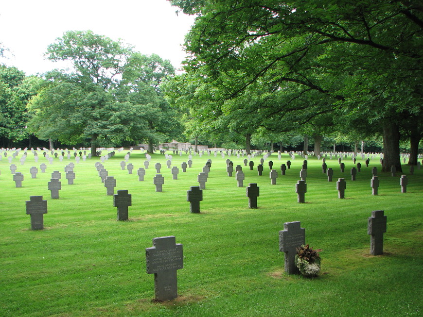 Lugar Sandweiler German war cemetery