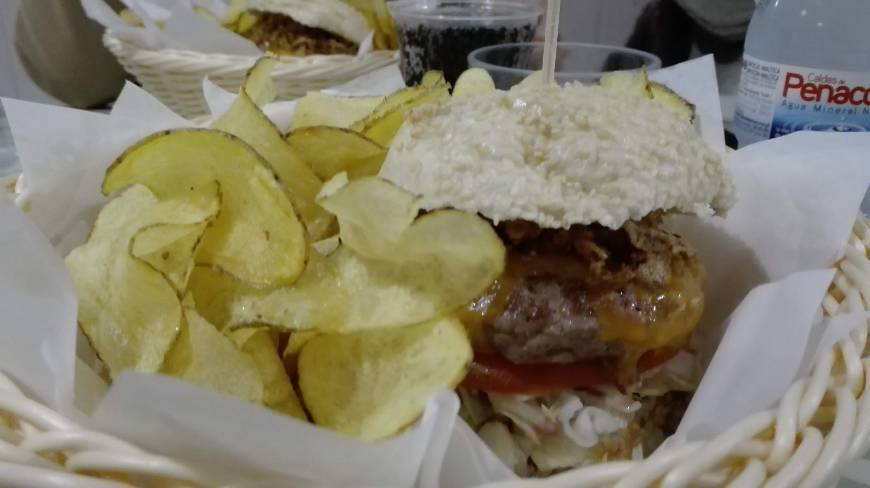 Restaurants Munchie Hamburgueria Guimarães