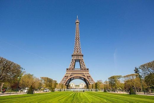 Place Torre Eiffel