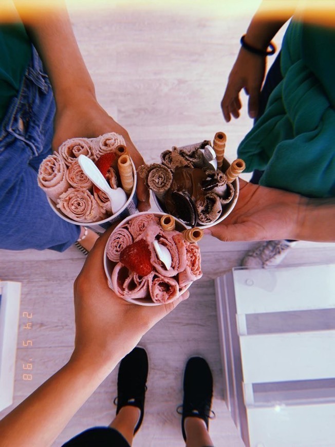 gelado de rolinho😋