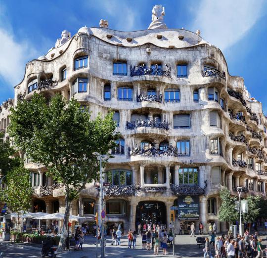 Restaurantes La Pedrera