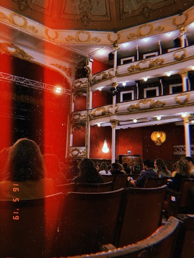 Teatro Sá da Bandeira