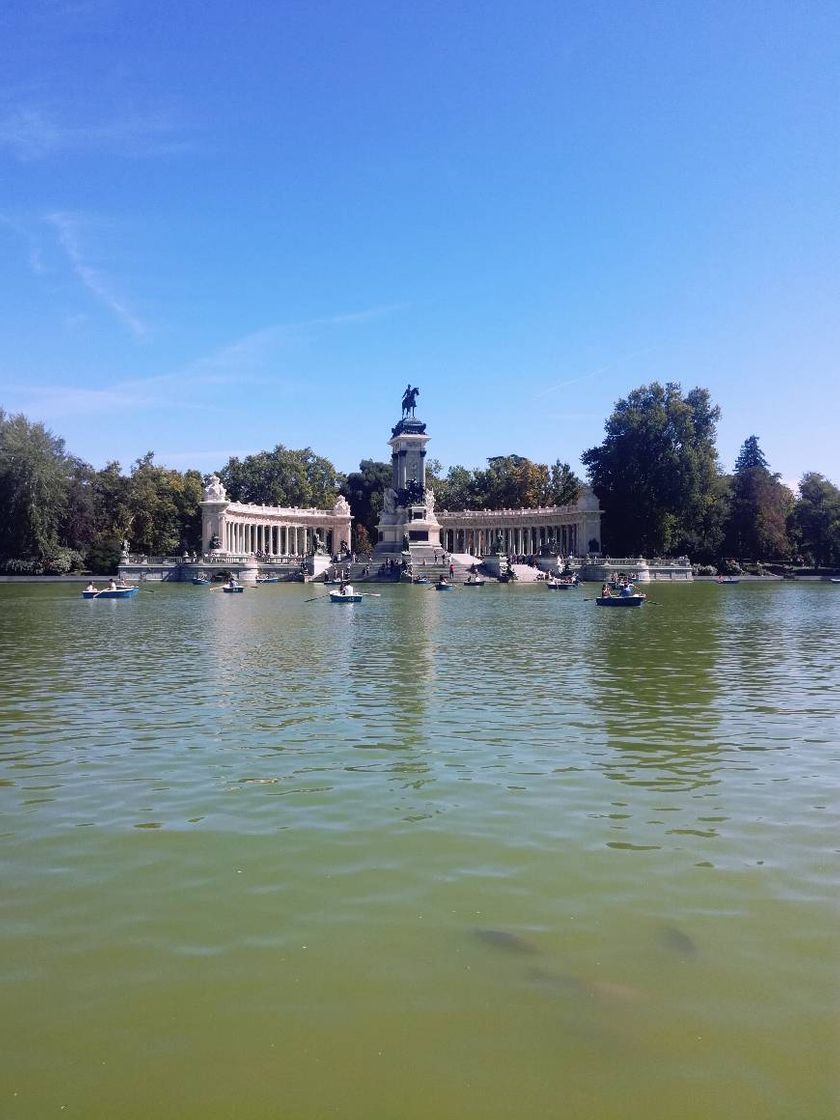 Lugar Parque de El Retiro