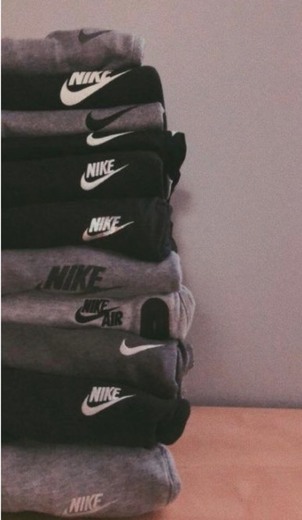 Nike ✌🏻