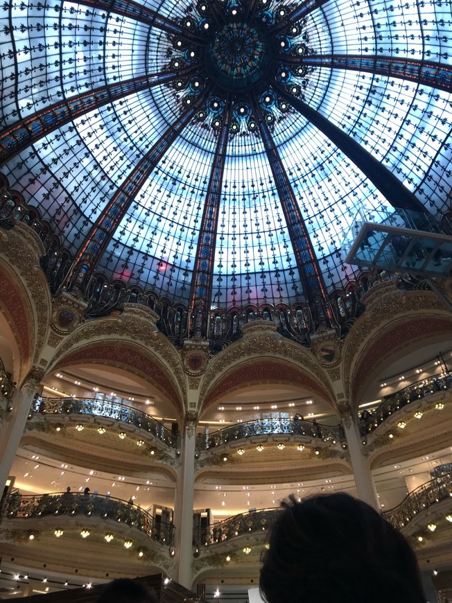 Lugar Galeries Lafayette Haussmann