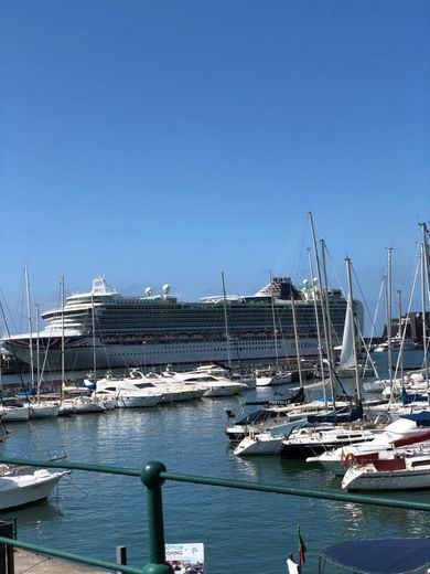 Lugar Marina do Funchal