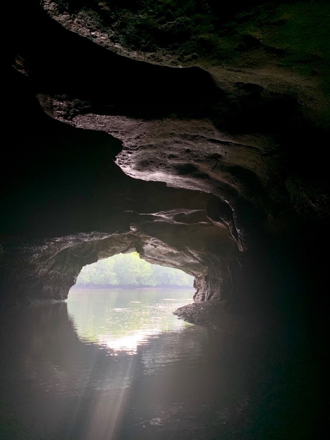 Places Crocodile Cave