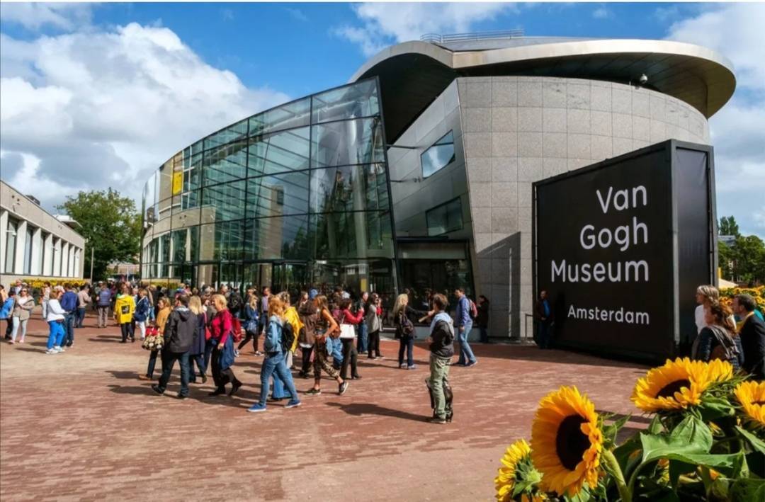 Place Van Gogh Museum