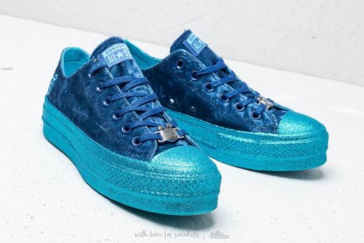 Converse Chuck Taylor All-Star x Miley Cyrus Blue

