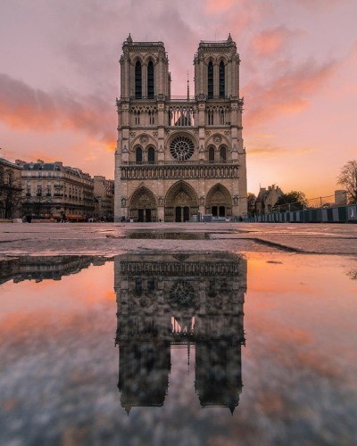 Place Notre Dame