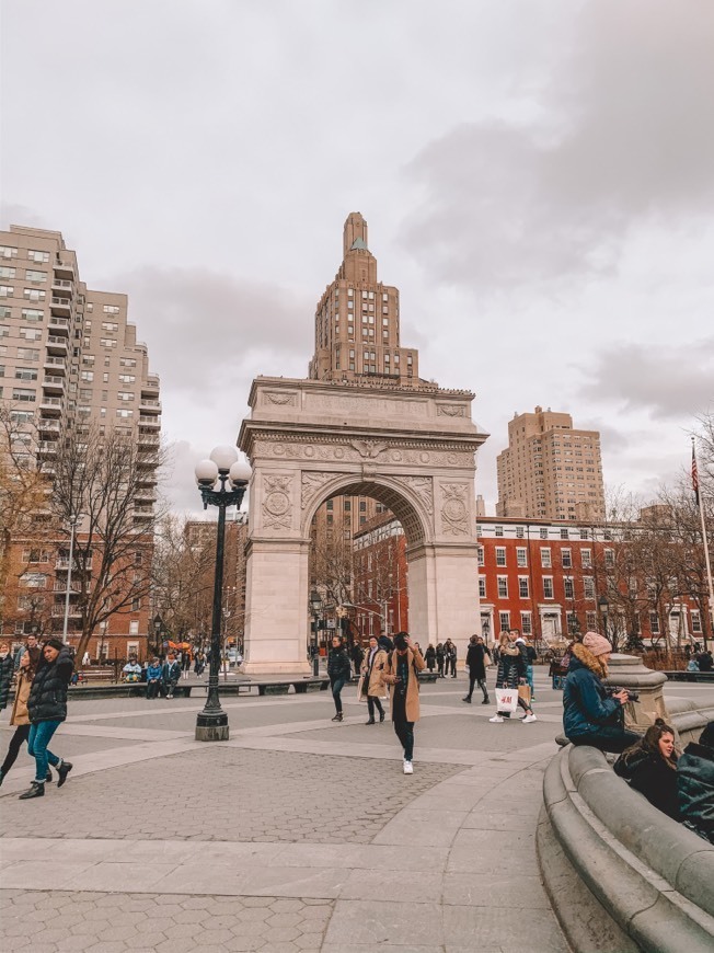 Place Washington Square Park