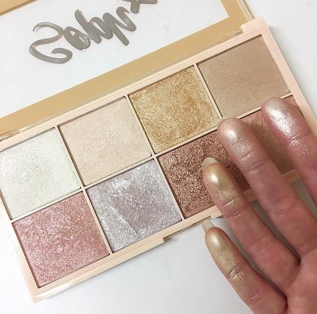 Products Paleta de Iluminadores Soph X da Makeup Revolution 