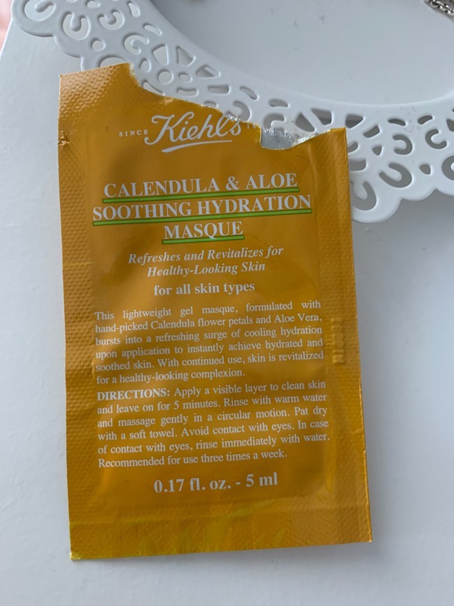 Product Calendula & Aloe Soothing Hydration Masque Kiehls 