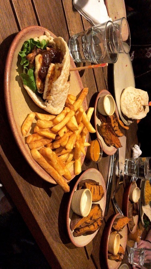 Restaurantes Nando's Cardiff - Mermaid Quay