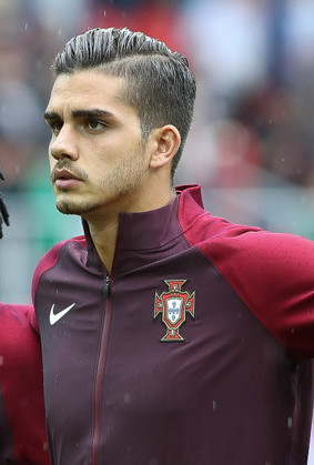 Fashion André Silva