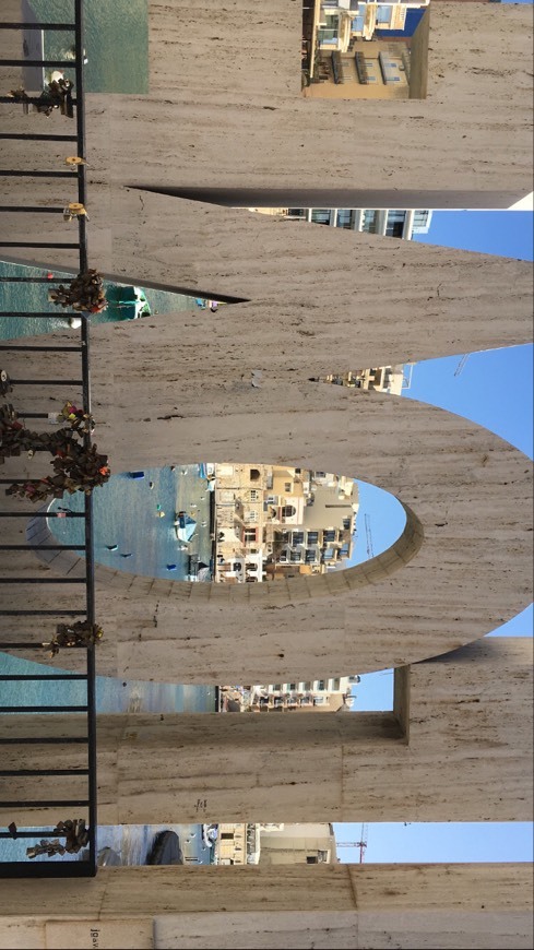 Love Monument