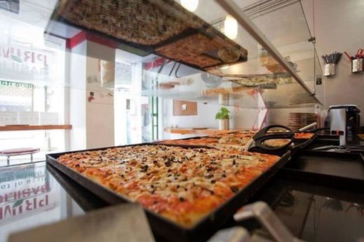 Primo Basílico Pizza al taglio e delizie Italiane