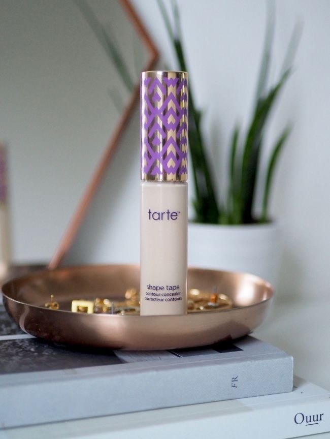 Belleza TARTE SHAPE TAPE CONTOUR CONCEALER