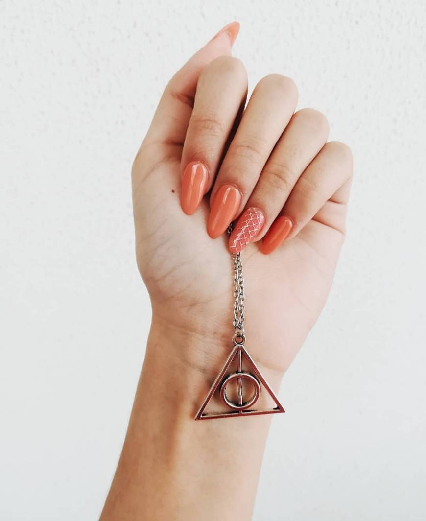 Product Harry Potter Deathly Hallows Necklace