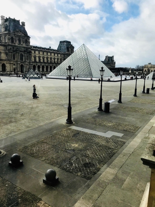 Lugar Museo del Louvre