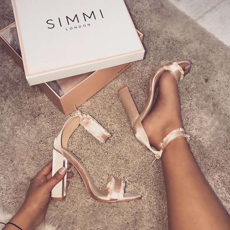 Moda Champagne heels SIMMI