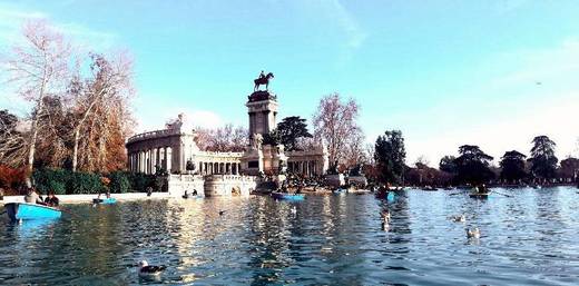 Calle Parque del Retiro