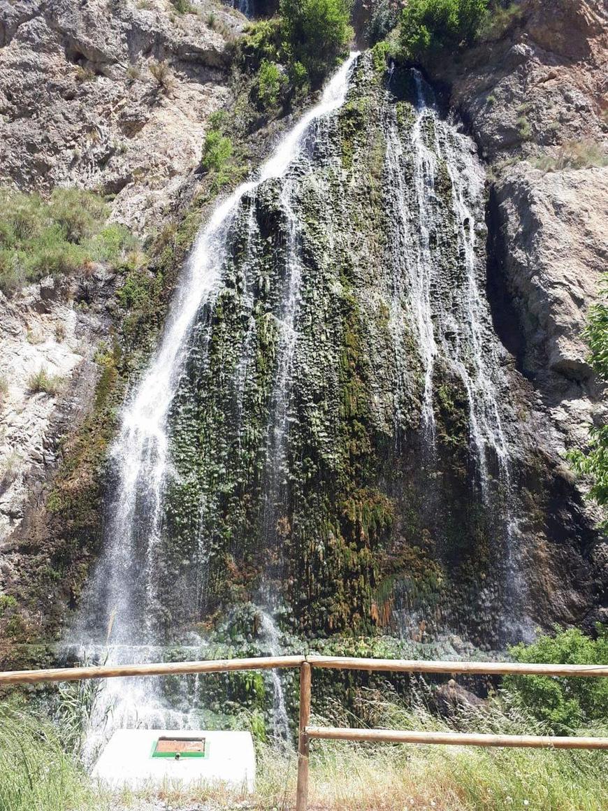 Lugar Cascada de Río de La Toba