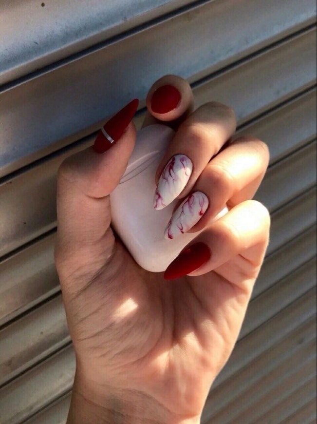 Fashion Red nails