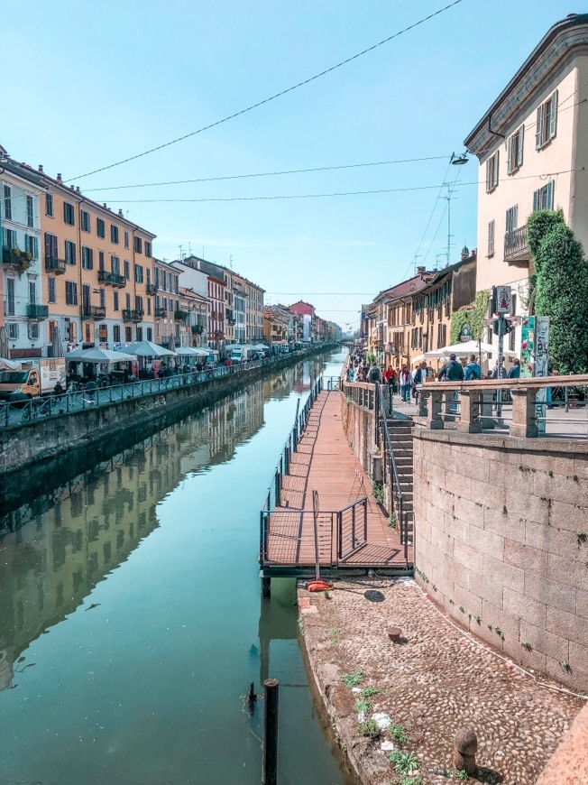 Place Navigli