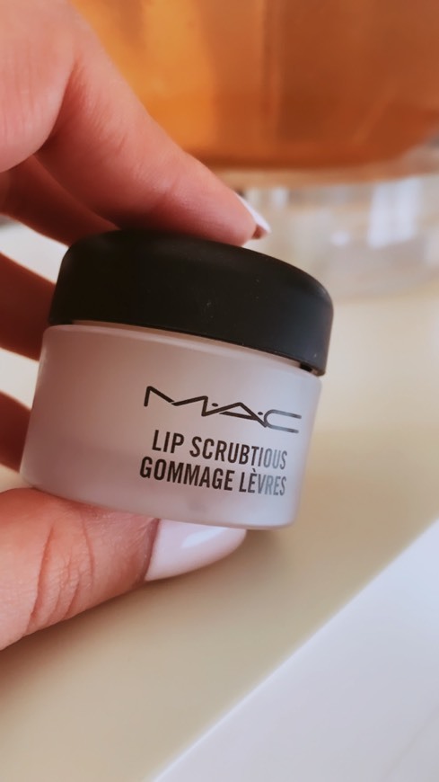 Producto MAC -Lip Scrubtious