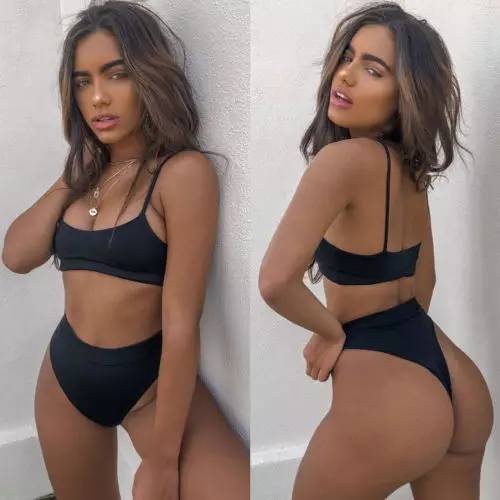 Product Black bikini