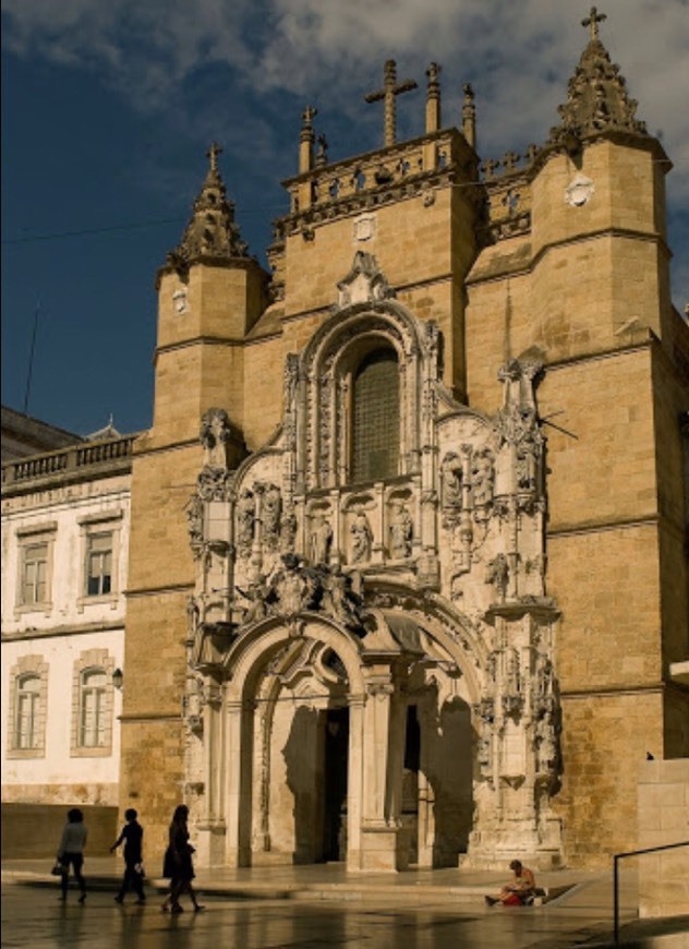 Place Igreja de Santa Cruz