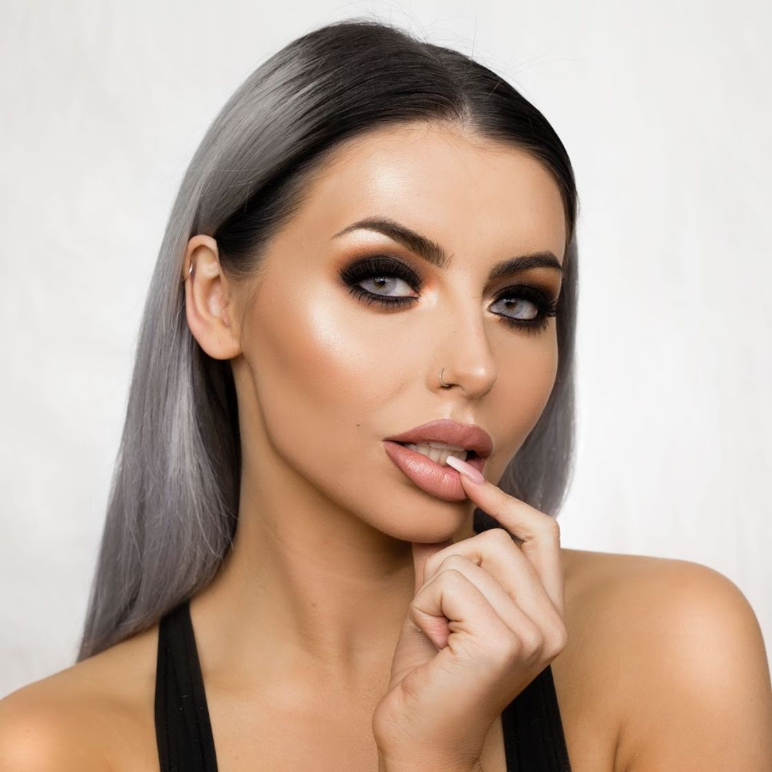 Social STEPHANIE TOMS - YouTube