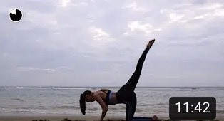 Social 10 MIN BEACH BUTT WORKOUT 