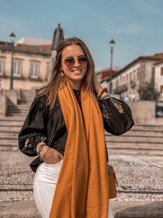 Moda Look de inverno com um toque primaveril 