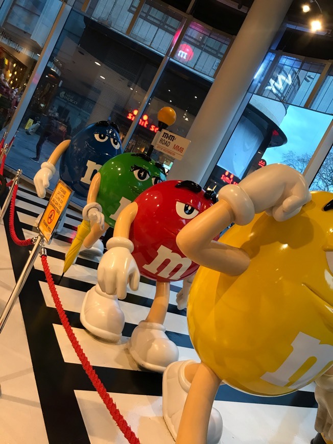 Place M&M store