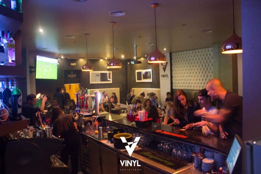 Restaurants Vinyl Bar