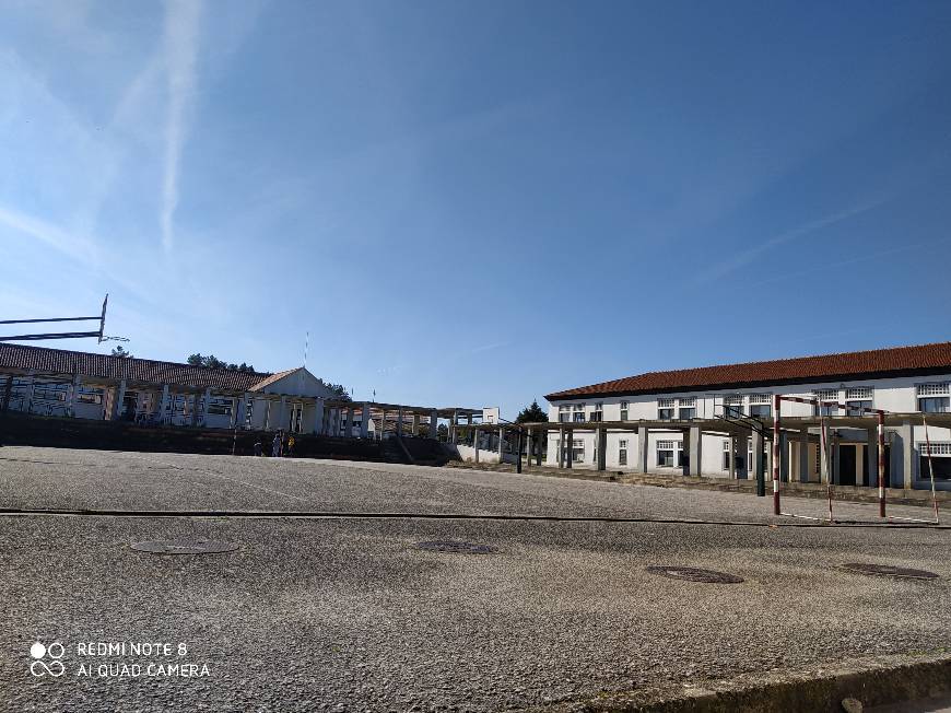 Lugar Rua da Escola