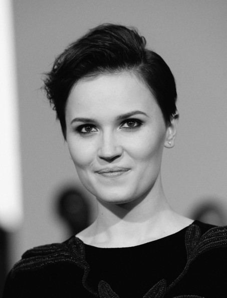 Fashion Veronica Roth - Wikipedia