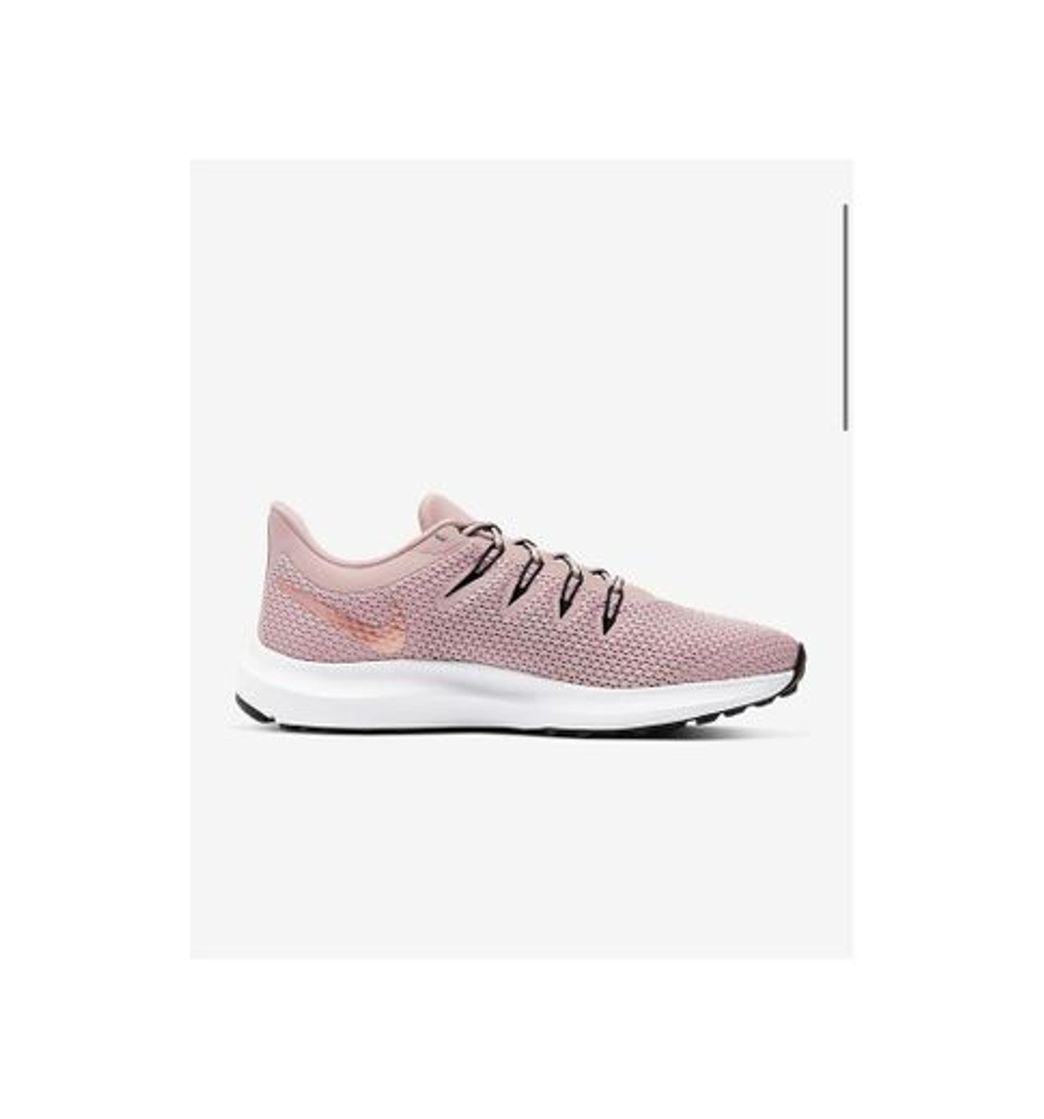 Social Nike Quest 2