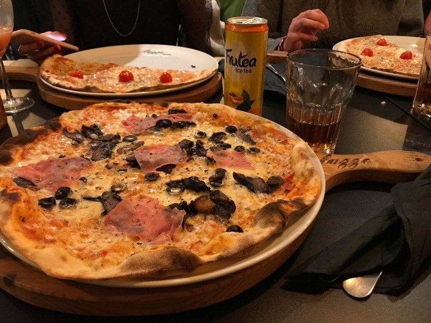 Restaurantes Luzzo Pizzaria