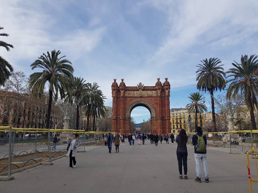 Place Arc de Triomf