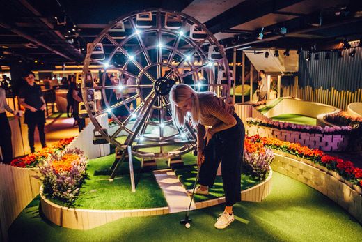 Swingers Crazy Golf - West End